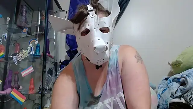 Snapshot of Pupghostt chatting on July 12, 6:10 pm Pupghostt online show from July 12, 6:10 pm