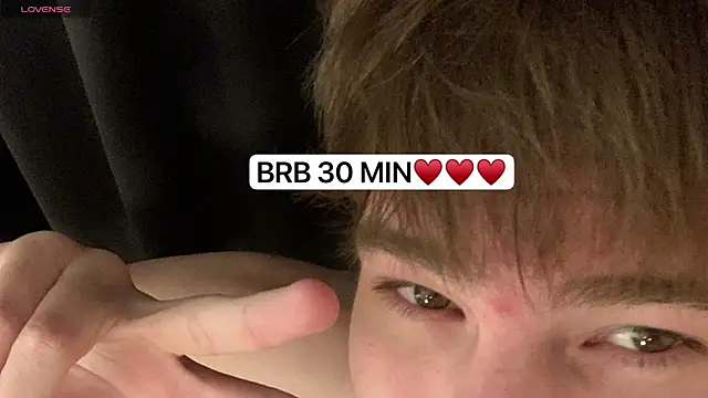 Snapshot of andyyzzz chatting on January 16, 7:07 pm andyyzzz online show from January 16, 7:07 pm