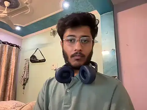 Sexy  Nerd online show from March 16, 8:29 am