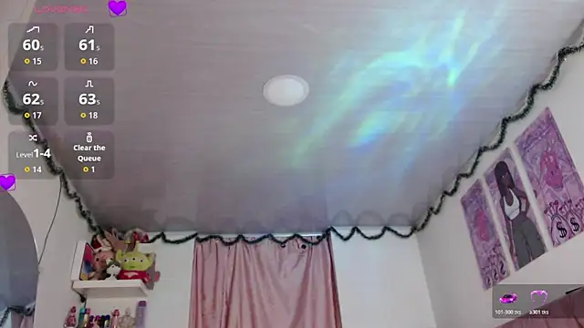 Snapshot of violett_brown9 chatting on June 13, 6:22 am violett brown9 online show from June 13, 6:22 am