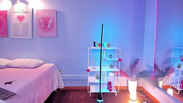 kyoto Aoki online show from February 17, 7:31 pm