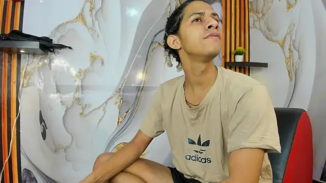 Victor LatinBoy online show from January 9, 12:08 pm