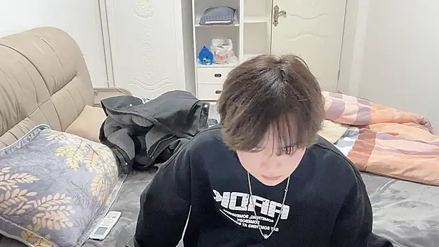 Snapshot of junnan001 chatting on December 20, 3:19 pm junnan001 online show from December 20, 3:19 pm