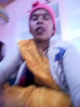 Snapshot of Rakhi_cut chatting on December 22, 3:58 am Rakhi cut online show from December 22, 3:58 am