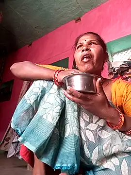 Rakhi cut online show from June 13, 4:32 am