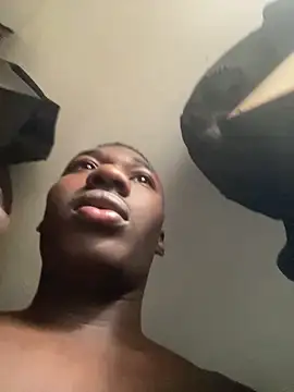 Snapshot of Ijklmgpas chatting on December 20, 12:34 pm Ijklmgpas online show from December 20, 12:34 pm