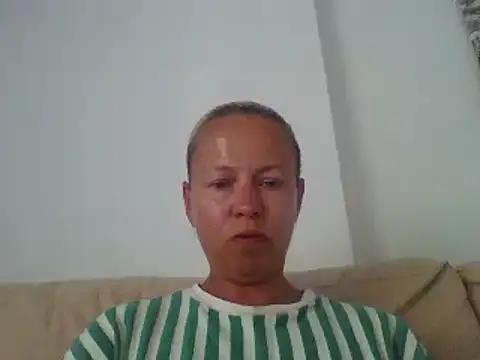 Snapshot of jennyblondeuk chatting on June 3, 4:56 pm jennyblondeuk online show from June 3, 4:56 pm