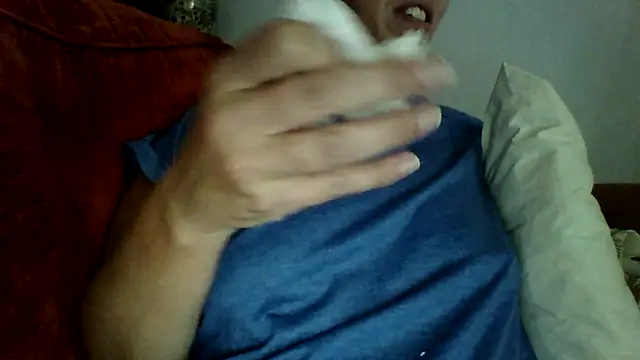 Snapshot of jennyblondeuk chatting on July 22, 6:32 pm jennyblondeuk online show from July 22, 6:32 pm