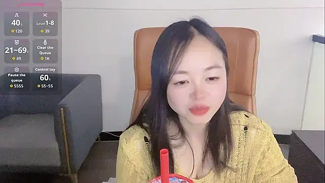 Yuer-77 online show from March 8, 12:42 pm