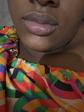 amorasecy online show from February 4, 8:53 am