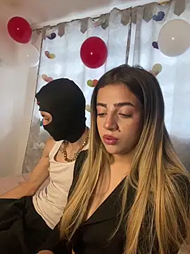 cute emmma online show from February 19, 12:56 pm