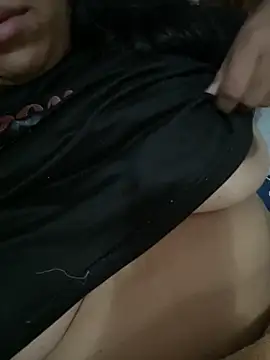 Snapshot of Cerezita88- chatting on December 20, 9:11 pm Cerezita88- online show from December 20, 9:11 pm