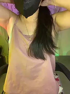 Snapshot of Sofiababy22 chatting on June 16, 4:53 pm Sofiababy22 online show from June 16, 4:53 pm