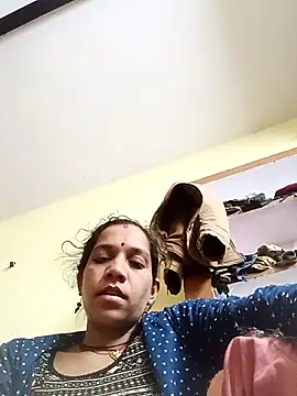 Karishma singh online show from February 26, 7:35 pm