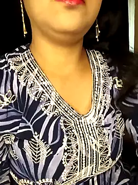 Deshi bhabhi143 online show from February 14, 6:43 am