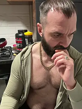 Snapshot of DamonSalvatore2 chatting on January 10, 10:58 pm DamonSalvatore2 online show from January 10, 10:58 pm