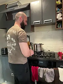 Snapshot of DamonSalvatore2 chatting on March 11, 3:40 pm DamonSalvatore2 online show from March 11, 3:40 pm