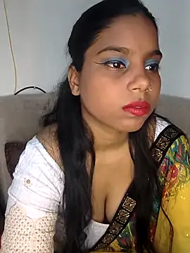 Snapshot of sheetal6 chatting on December 22, 1:30 pm sheetal6 online show from December 22, 1:30 pm