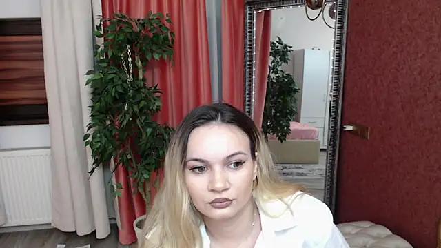 DaliaHaven online show from January 13, 8:36 pm