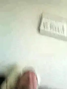 Snapshot of cyclops86 chatting on January 12, 5:18 pm cyclops86 online show from January 12, 5:18 pm