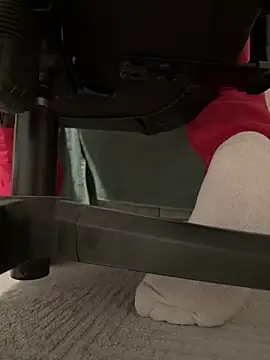 Snapshot of olricbey chatting on December 21, 2:24 pm olricbey online show from December 21, 2:24 pm