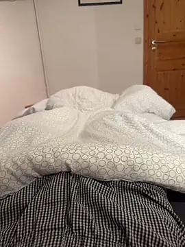 SecretCouple23 online show from March 15, 6:25 pm