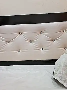 Snapshot of telugupilla0925 chatting on February 1, 4:49 pm telugupilla0925 online show from February 1, 4:49 pm