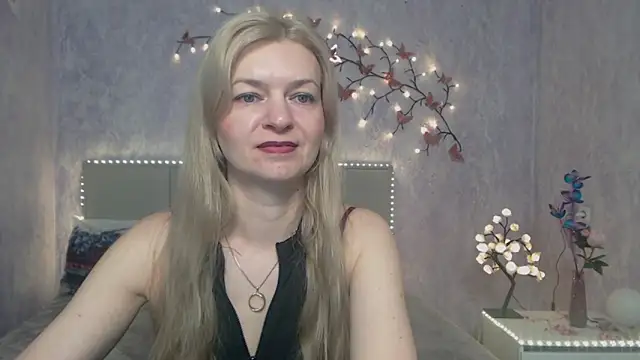 MelissaTyler online show from March 8, 6:28 am