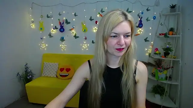 MelissaTyler online show from April 3, 11:19 am