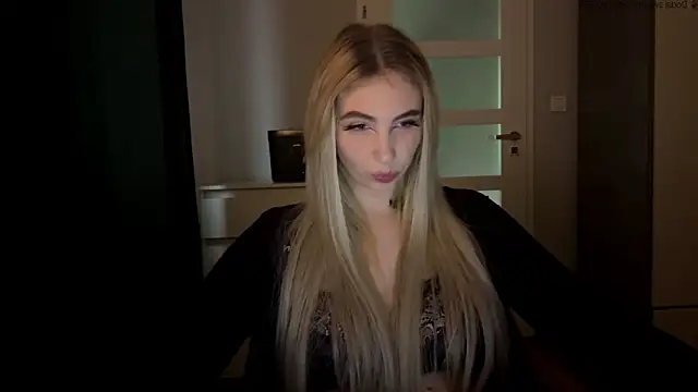 TeenLily online show from May 11, 4:48 pm
