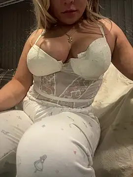 ELLSTRIP online show from March 18, 4:48 am