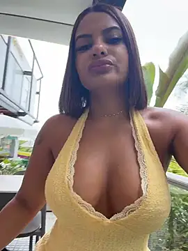 Snapshot of Irina_Velvett chatting on July 8, 8:35 pm Irina Velvett online show from July 8, 8:35 pm