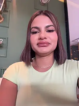 Snapshot of Irina_Velvett chatting on July 22, 8:22 pm Irina Velvett online show from July 22, 8:22 pm
