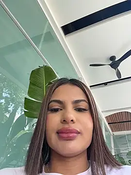 Snapshot of Irina_Velvett chatting on July 31, 4:17 pm Irina Velvett online show from July 31, 4:17 pm
