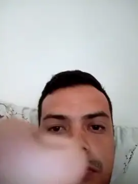 Snapshot of soytorres92 chatting on March 16, 4:22 pm soytorres92 online show from March 16, 4:22 pm