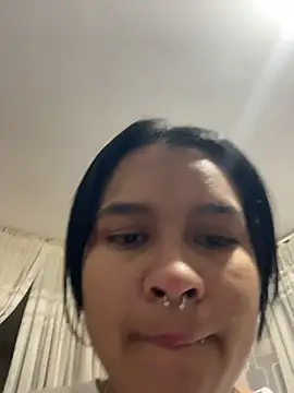 Snapshot of Chloe_cortes chatting on May 20, 5:35 am Chloe cortes online show from May 20, 5:35 am