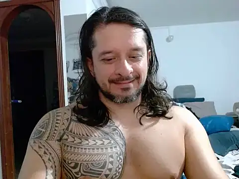 gonzzohunterr online show from June 10, 2:23 am