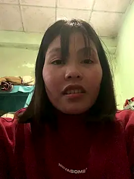 Snapshot of Emcute chatting on December 23, 5:38 am Emcute online show from December 23, 5:38 am