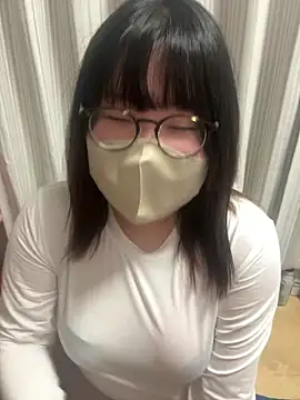 Snapshot of Mikami_00122 chatting on February 17, 12:45 pm Mikami 00122 online show from February 17, 12:45 pm