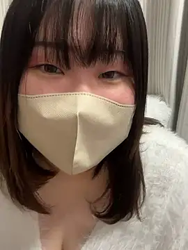 Snapshot of Mikami_00122 chatting on March 3, 12:33 pm Mikami 00122 online show from March 3, 12:33 pm