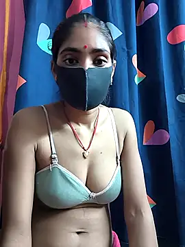 Snapshot of Naughty_Seema chatting on May 26, 6:37 pm Naughty Seema online show from May 26, 6:37 pm