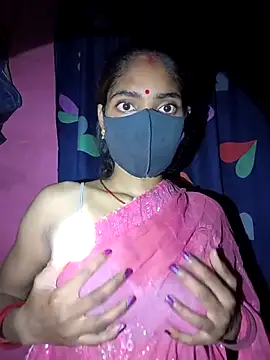 Snapshot of Naughty_Seema chatting on May 28, 5:32 pm Naughty Seema online show from May 28, 5:32 pm