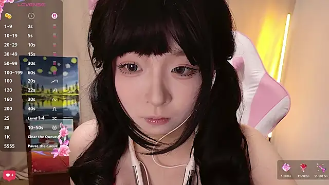 cuteqiqi online show from May 9, 1:05 pm