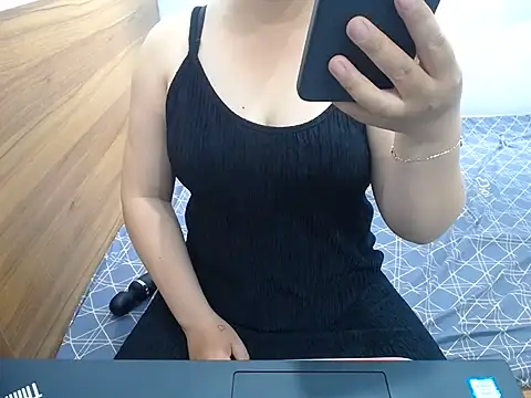 Coffee Milktea online show from June 8, 4:02 am