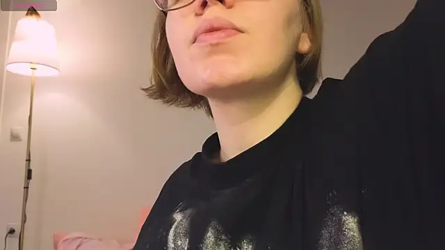 starsonthesky online show from January 13, 5:35 am