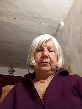 KlaudiaDarling online show from February 11, 9:20 pm