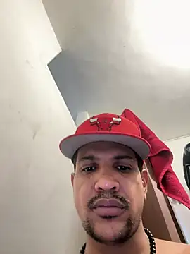 bigdick211292 online show from June 25, 5:28 pm