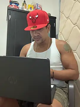 bigdick211292 online show from July 10, 2:05 am