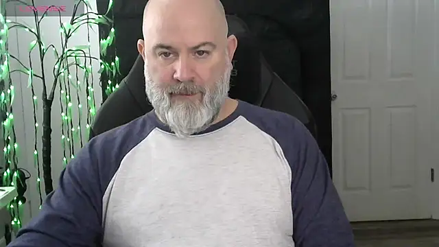 Snapshot of XJJ77x chatting on February 25, 2:37 pm XJJ77x online show from February 25, 2:37 pm