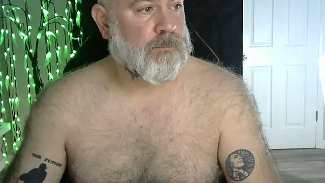 Snapshot of XJJ77x chatting on April 4, 2:10 am XJJ77x online show from April 4, 2:10 am